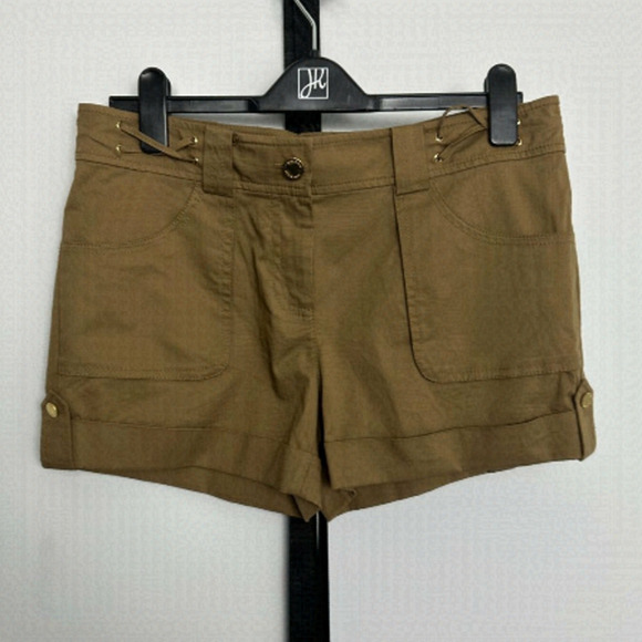 Tory Burch Pants - Nwot - Tory Burch - Khaki Shorts - Size 10